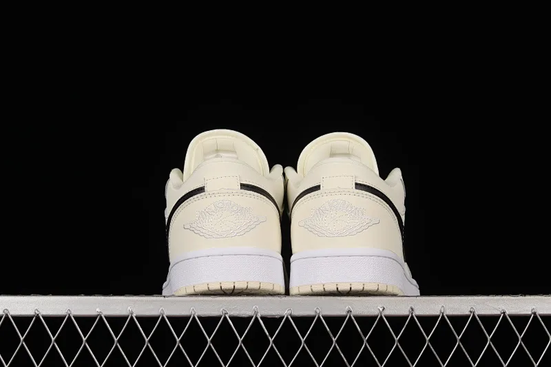 All categories Air Jordan Jordan series basketball shoes Air Jordan 1 Low Z version Air Jordan 1 Low AJ1 Joe 1 cream yellow low-top casual sneakers DC0774-121